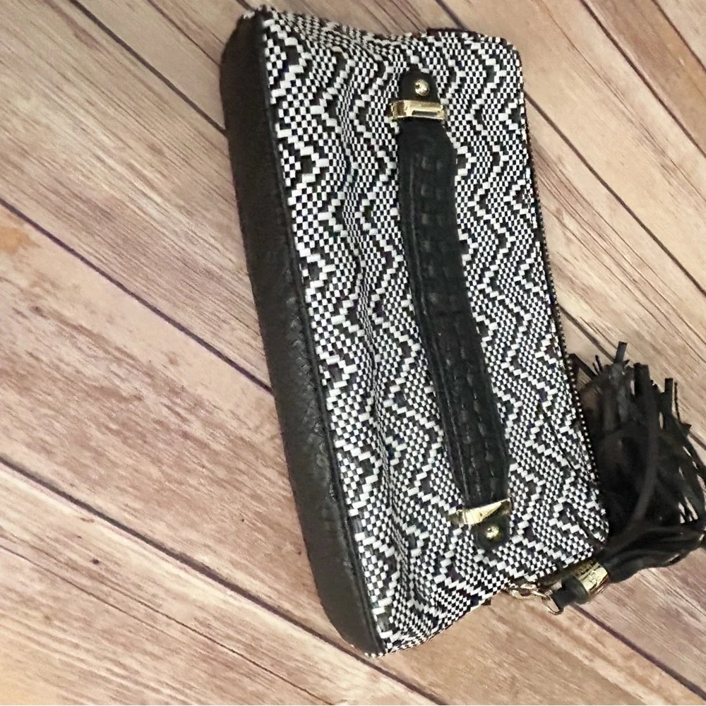 Sam & Libby Black and White Zigzag Clutch